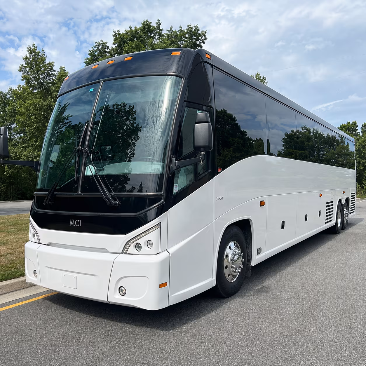 airport transfer buses to pdx for corporate groups