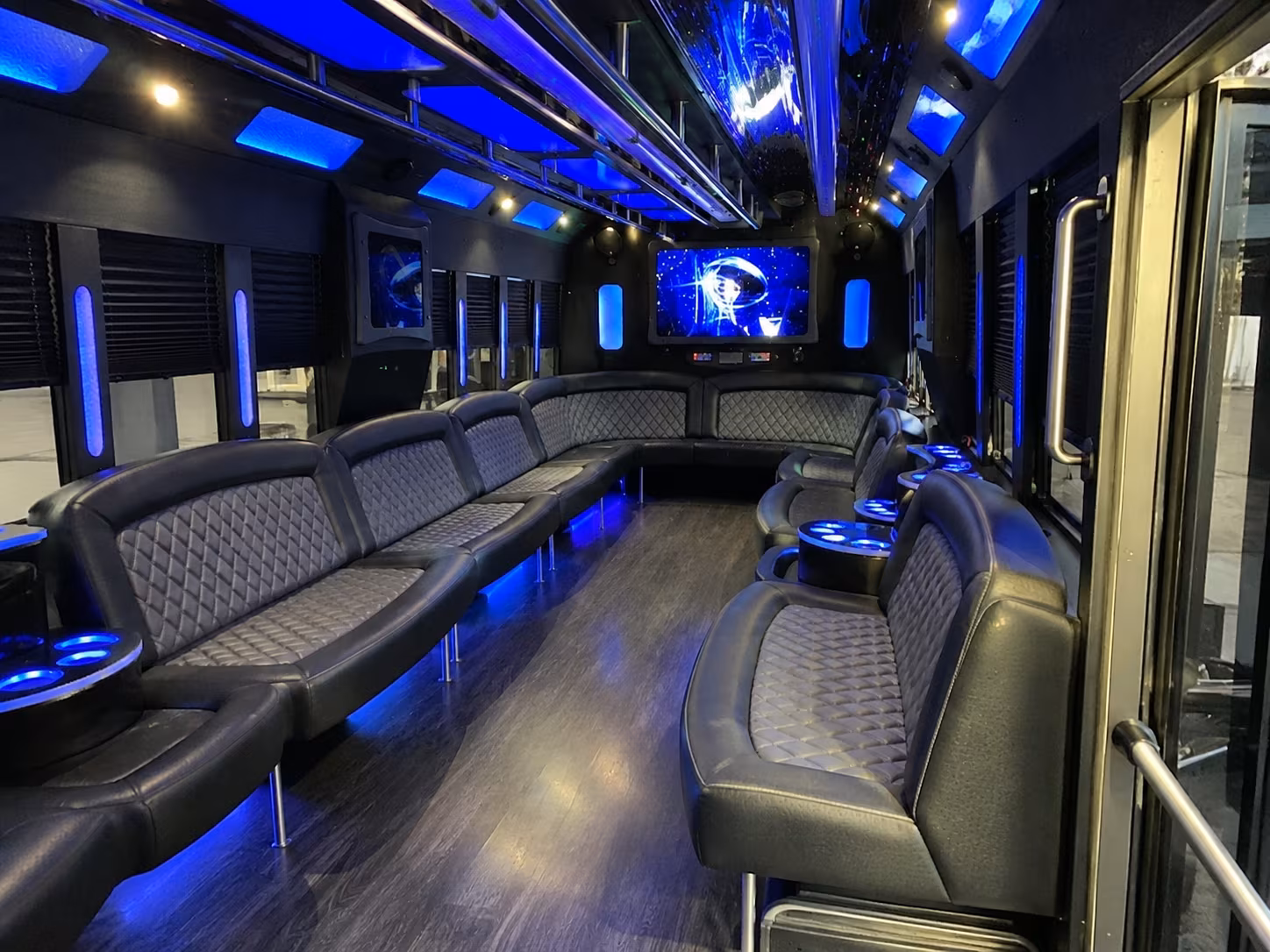 hillsboro 28 passenger party bus interior