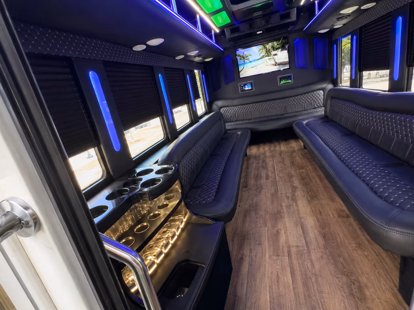 hillsboro holiday party bus rental