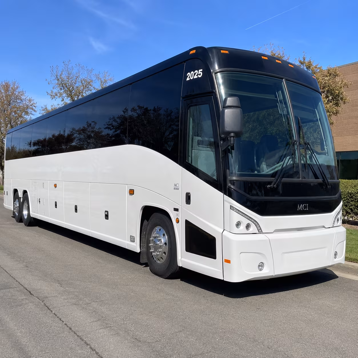 pdx airport shuttle buses for hillsboro groups