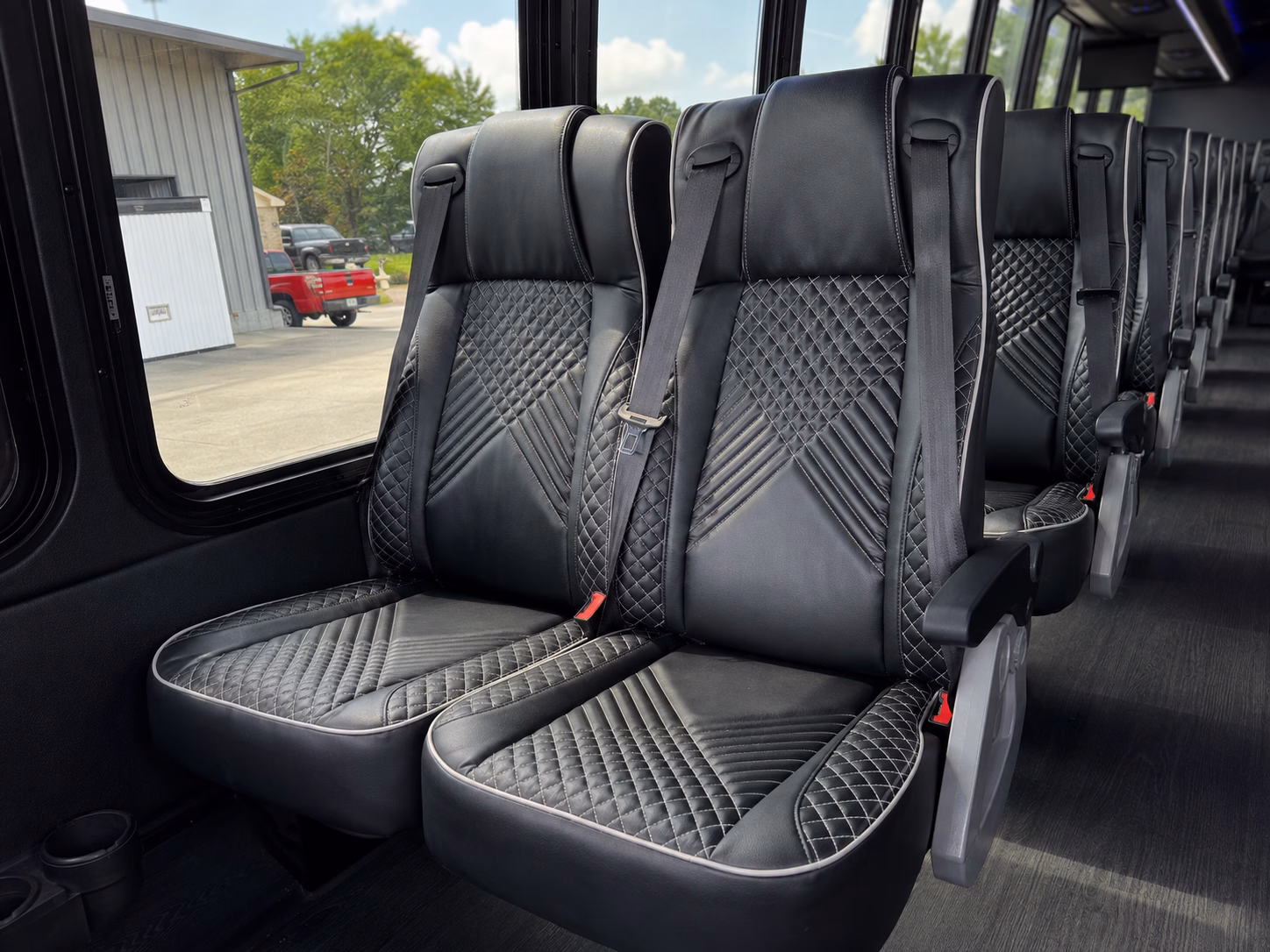 wine country thanksgiving bus rentals from hillsboro